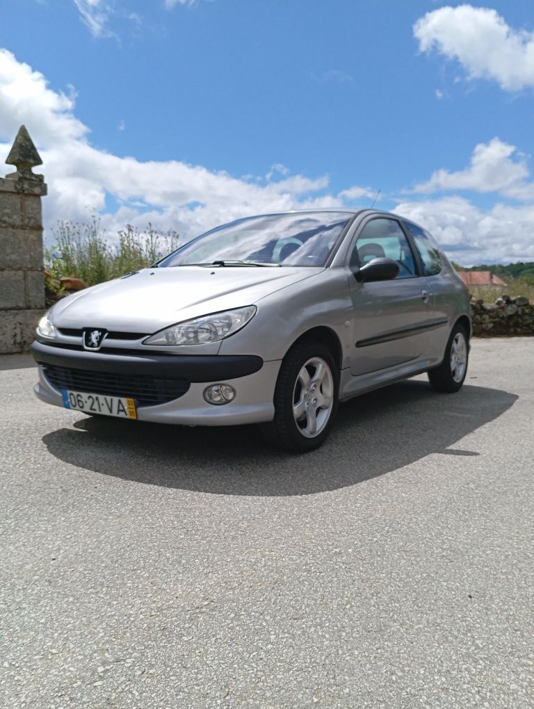 Peugeot 206 GTI 1.6