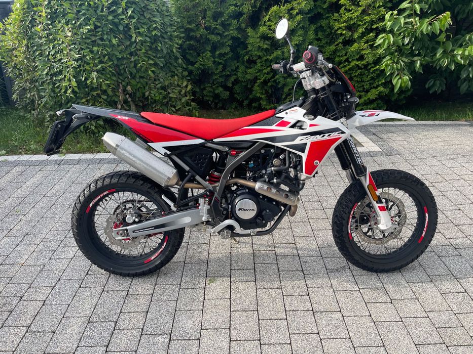 Fantic 125 supermoto 2023 ( beta )