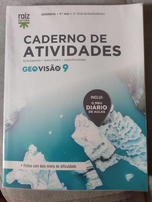 Livros escolares 9 Ano diferentes disciplinas