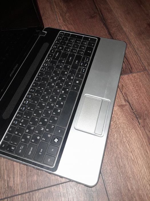 Ноутбук eMachines