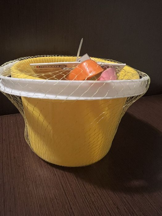 Ведро лопатка грабли песочный набор