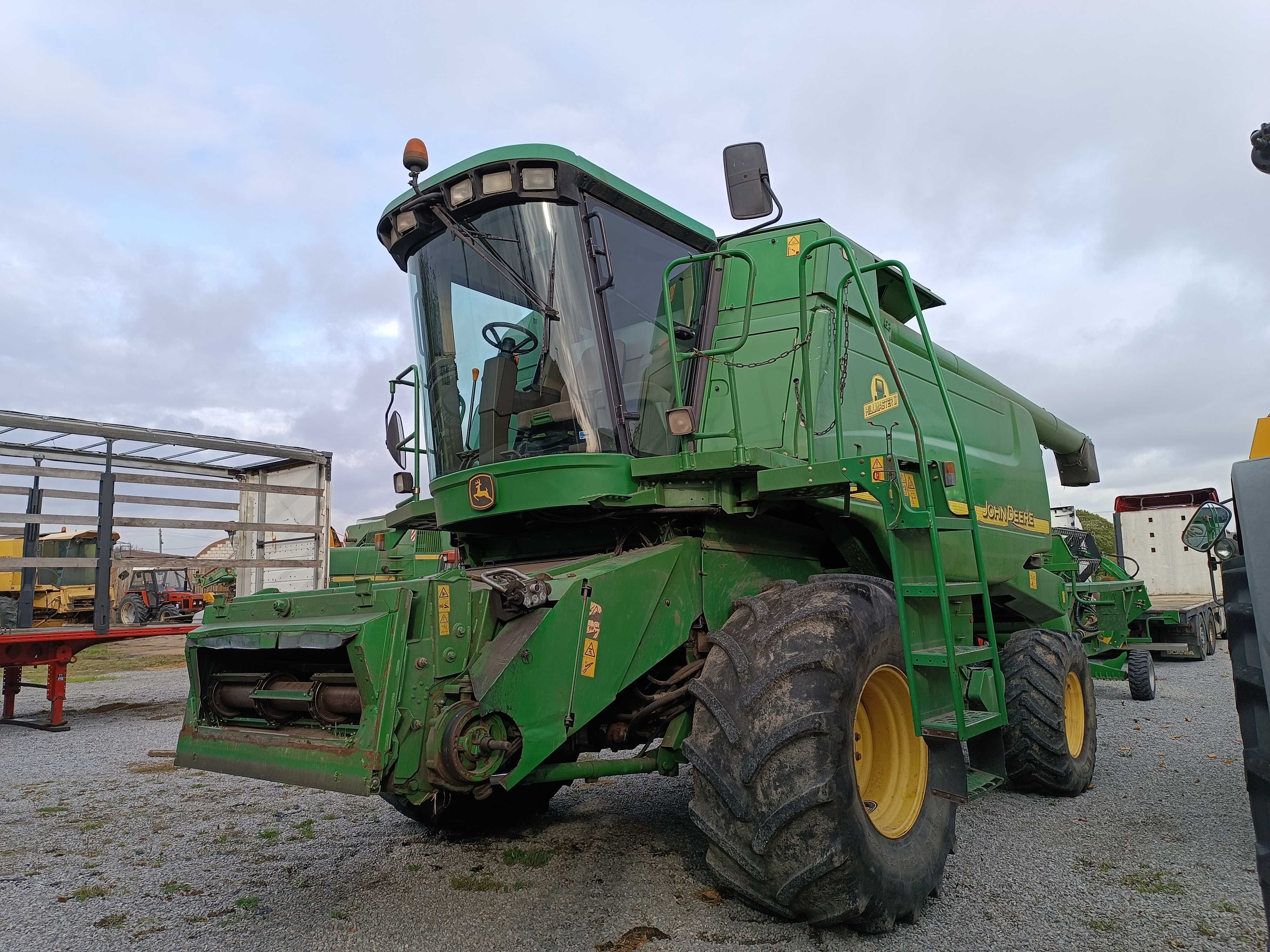 John Deere 9640 WTS Hill Master stół do rzepaku transport