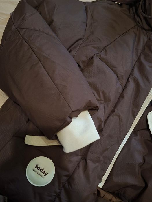 Зимова куртка для дівчинки