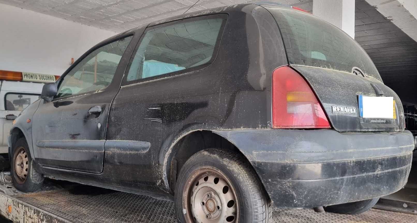 Para peças Renault Clio II 1.2 ano 1998