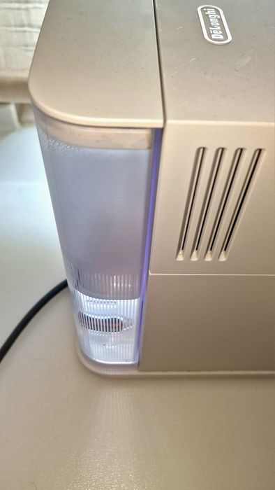 Nespresso Latissima One - oferta café e copos