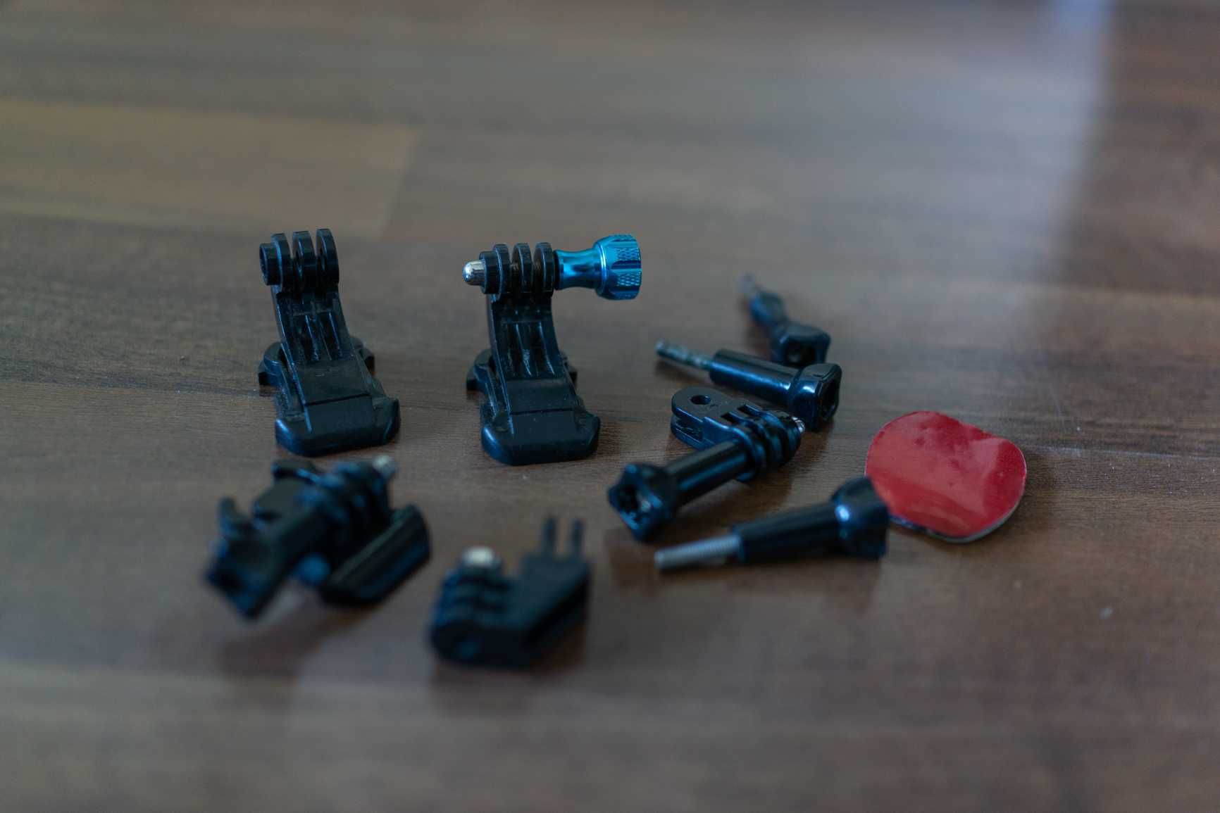 Uchwyty do kamer sportowych np. GoPro - pakiet
