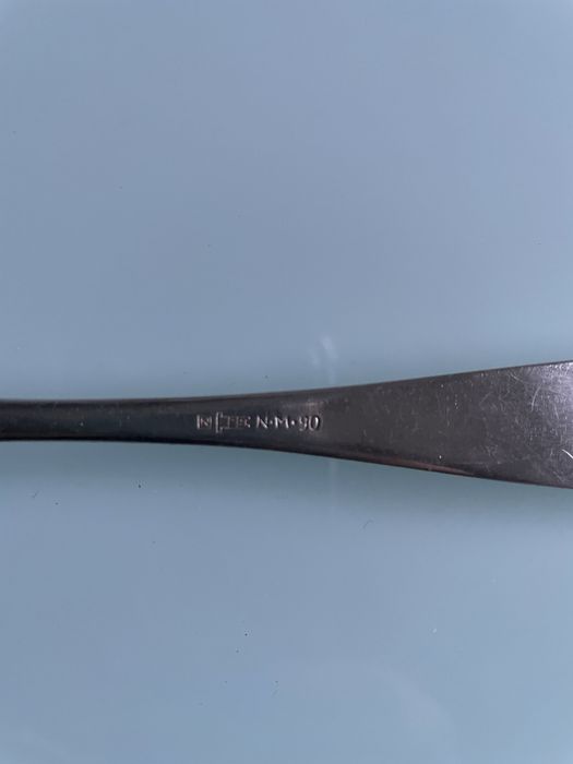 Posrebrzane łyżka i widelczyk.