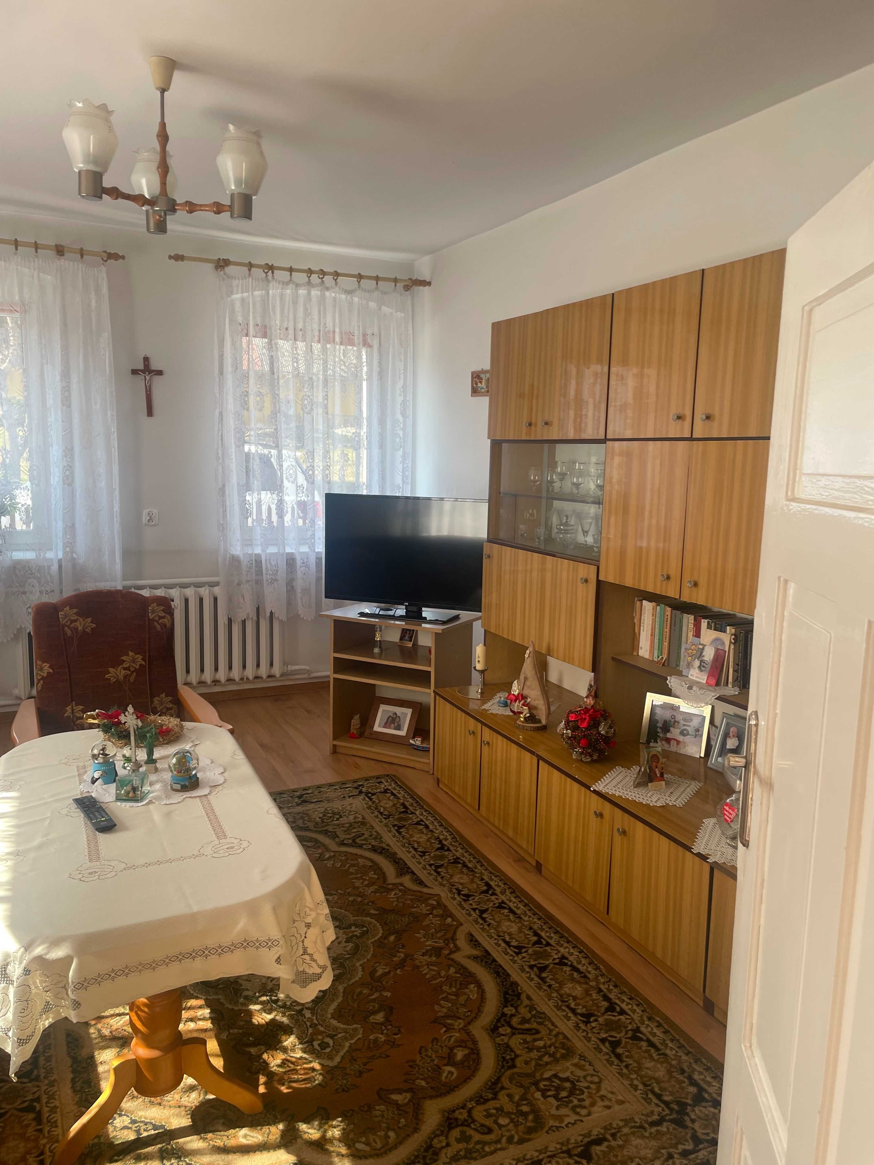 Sprzedam dom w Bogdanowicach 3 km od Głubczyc.