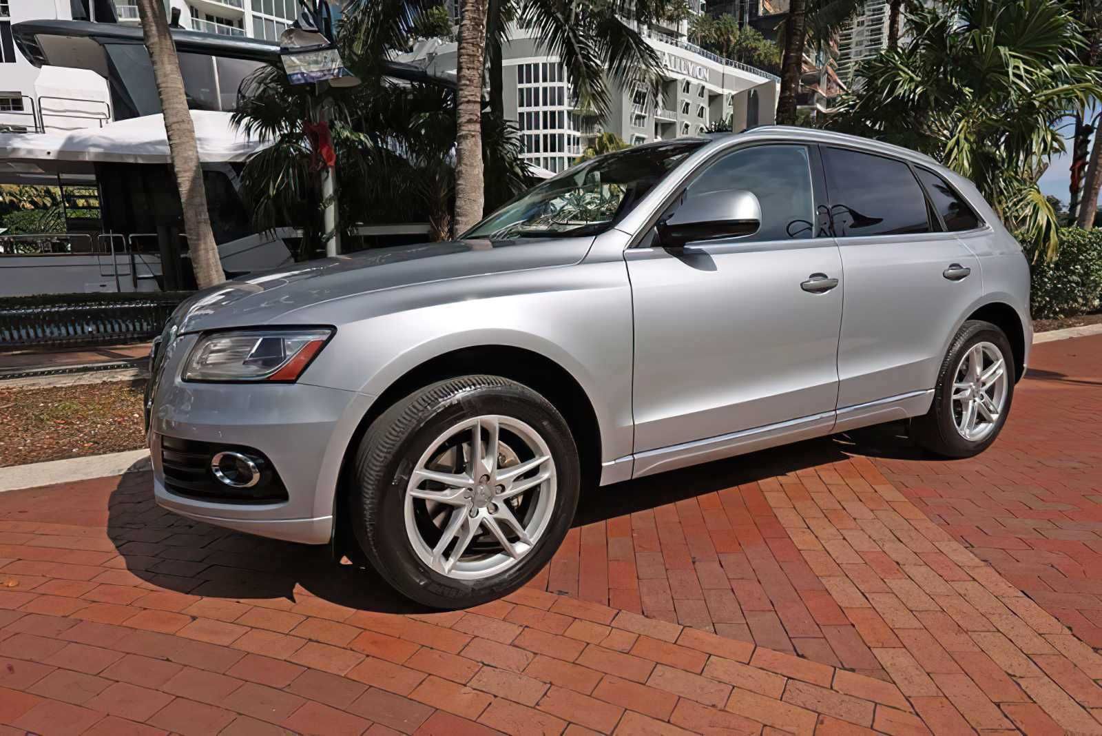 2016 Audi Q5 2.0T quattro Premium Plus