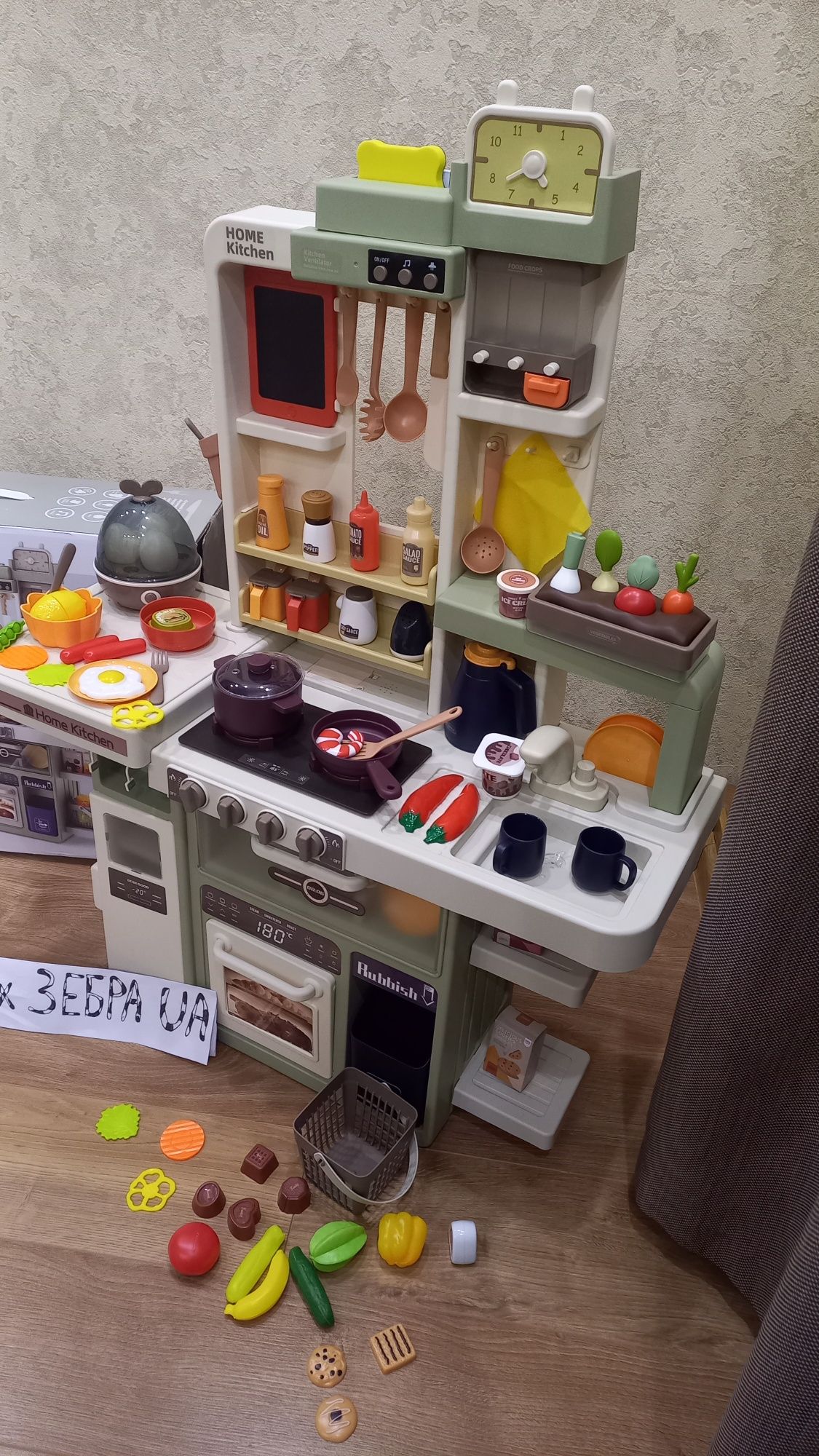 Кухня 93см, 88прид..яйцеваркою,дитяча.муз. нові  889-