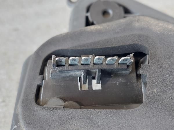 Suporte lâmpada esquerdo OPEL Astra H Hatchback (L48)