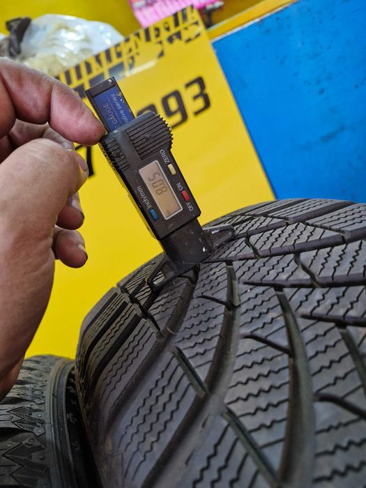 Opony Zimowe 205/55R17 Semperit Speed-Grip 5 4sztuki Montaż 8,5mm