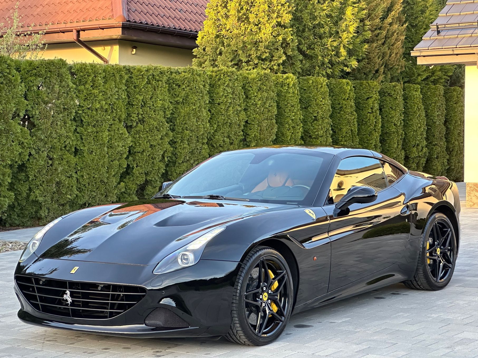 Ferrari California T