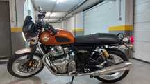Royal Enfield Interceptor 650 cm3