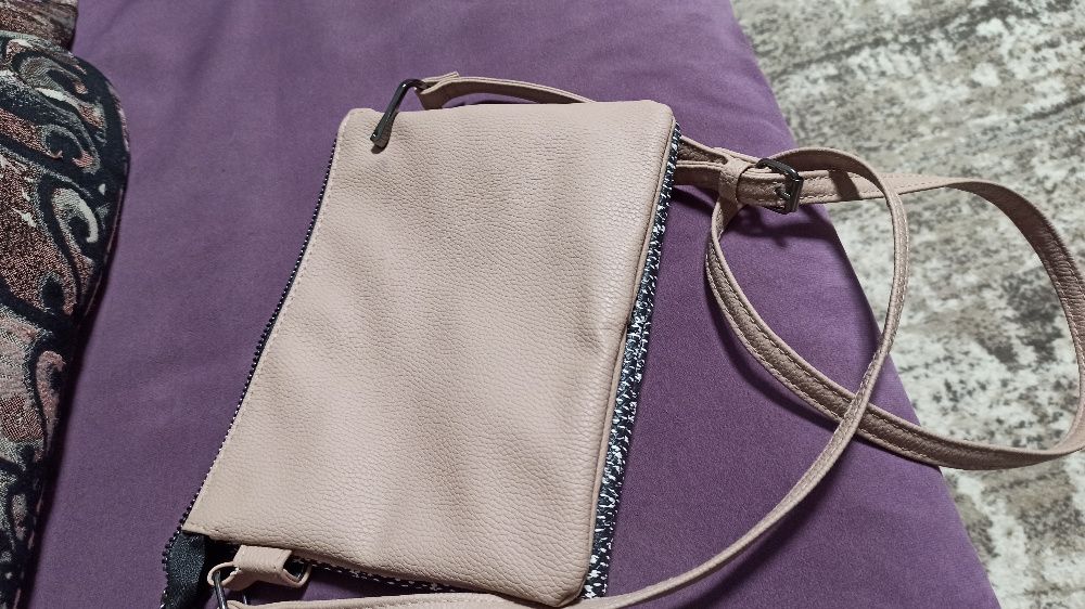 Брендовая двух цветная женская сумка Primark, Англия.
