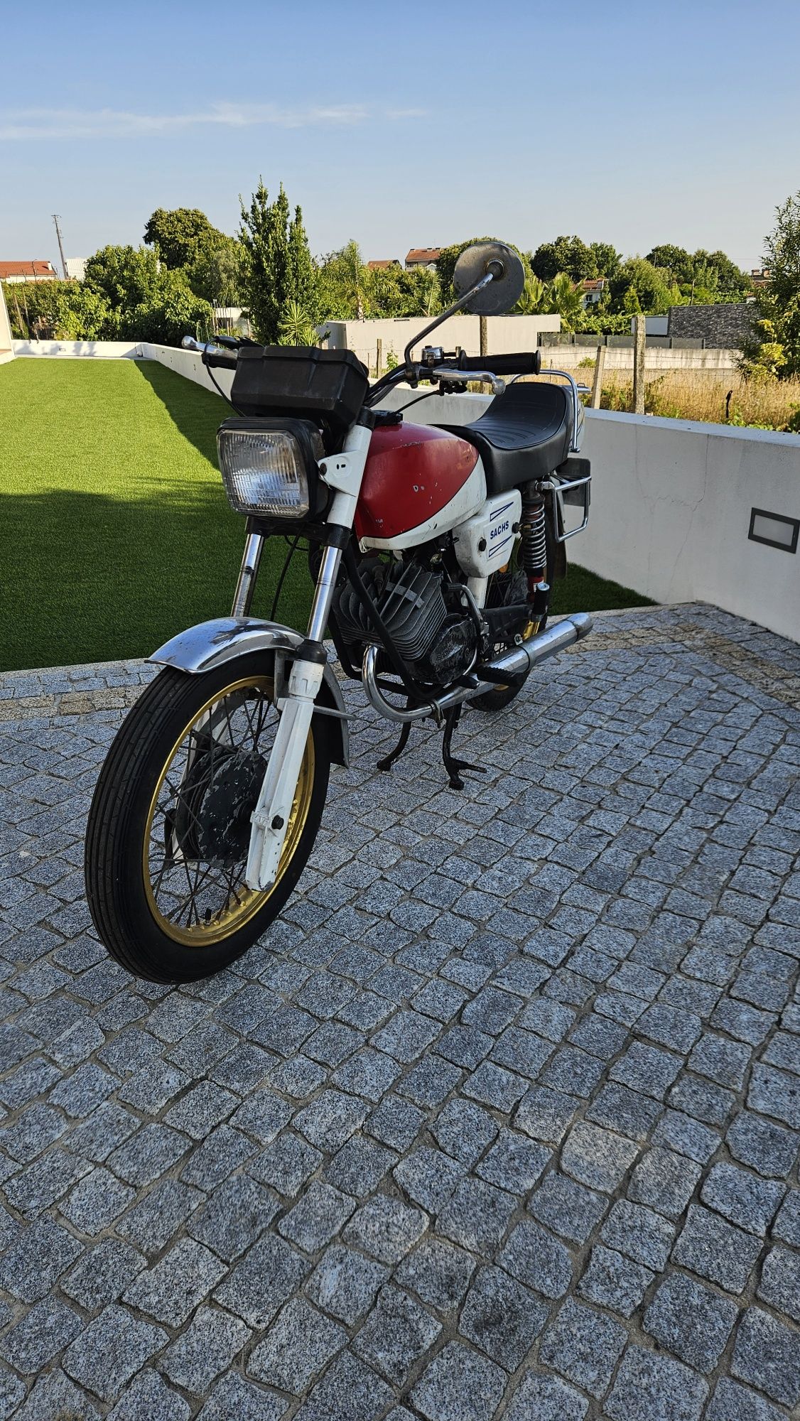 Sachs motozax V5
