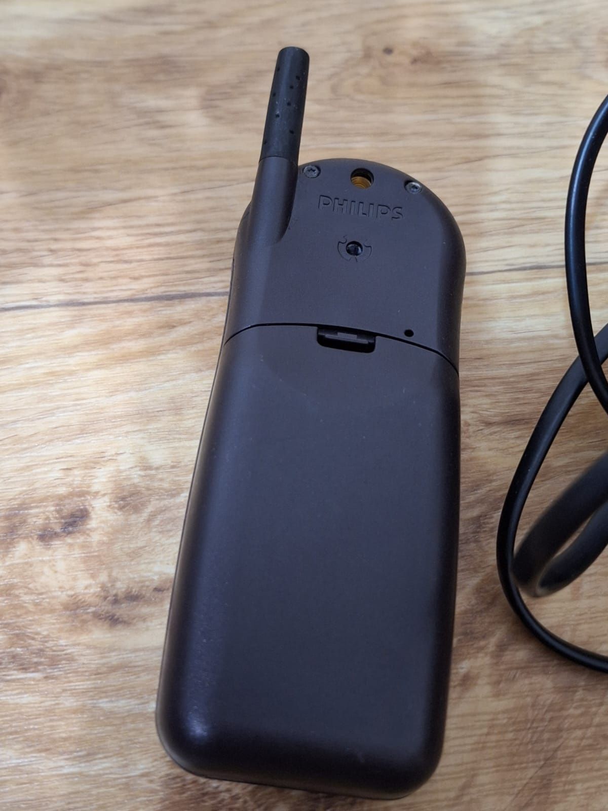 Мобильный телефон philips dual band