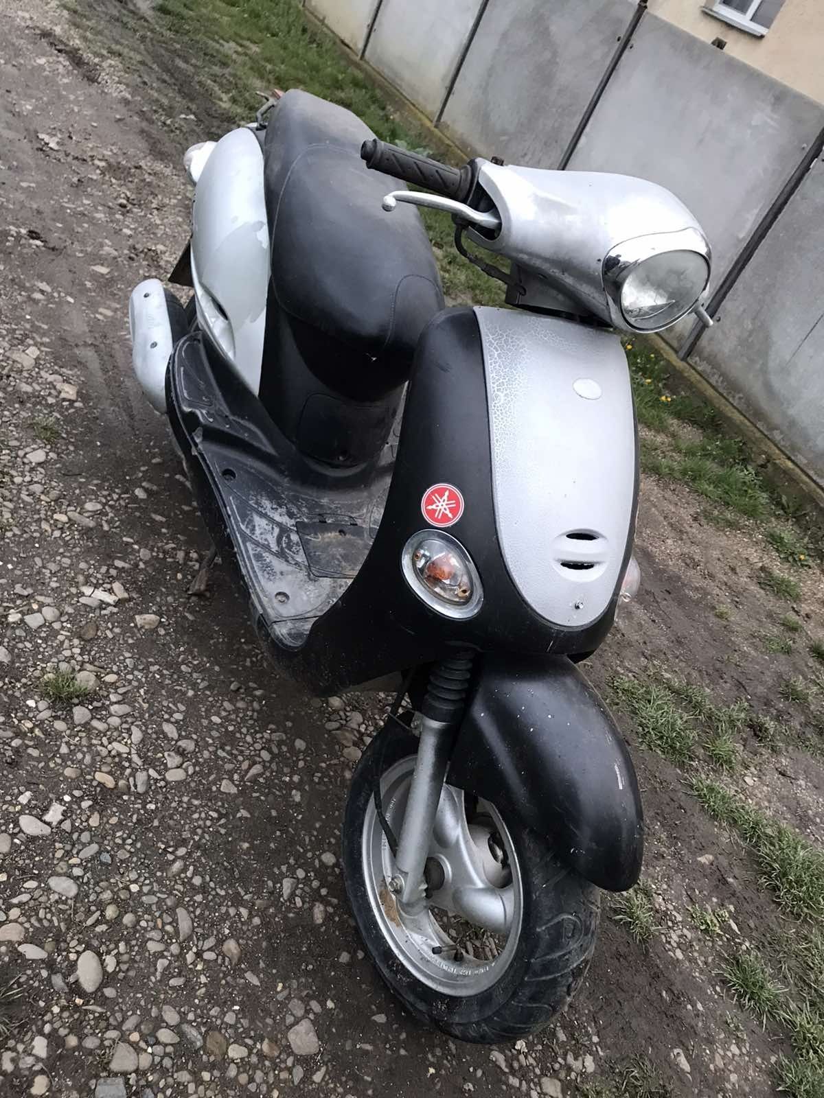 Продам запчасти скутер Kymco Yup50 запчасти  б у