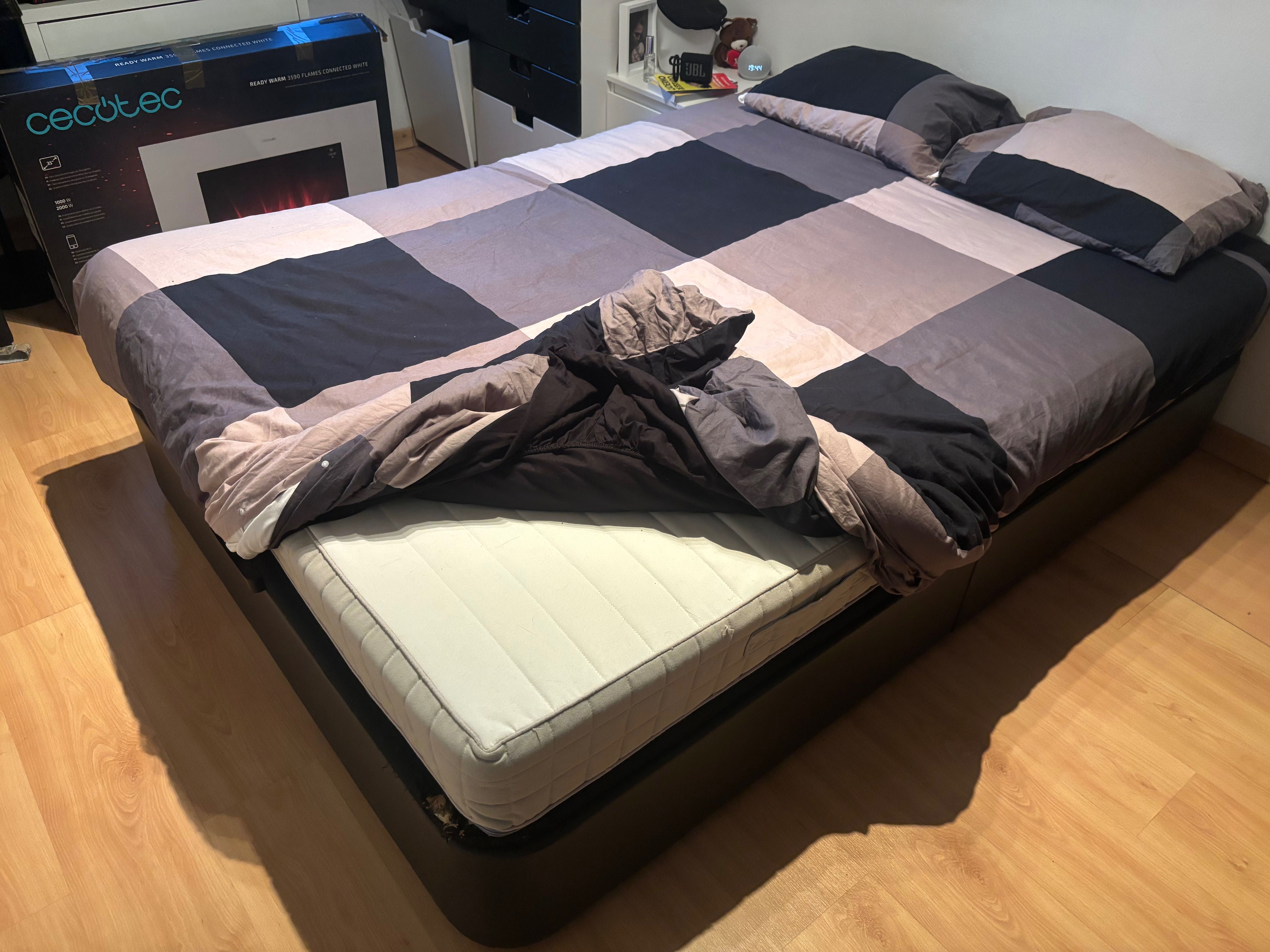 cama sommier com arrumação Ikea + colchão