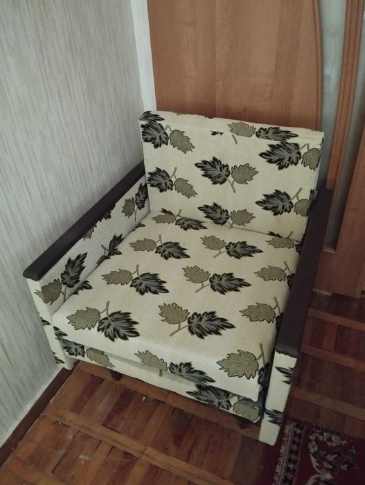 Крісло - ліжко Б\У у відмінному стані