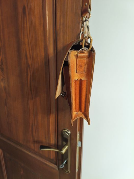 Ładna listonoszka - skóra.