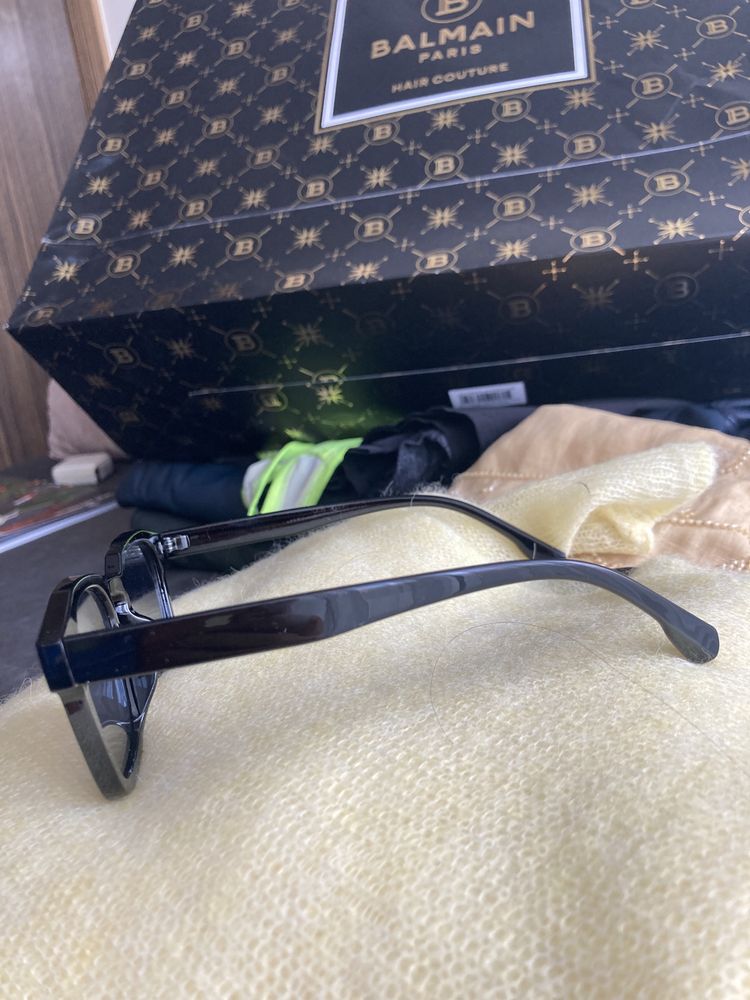 Oculos de som estilo Gucci