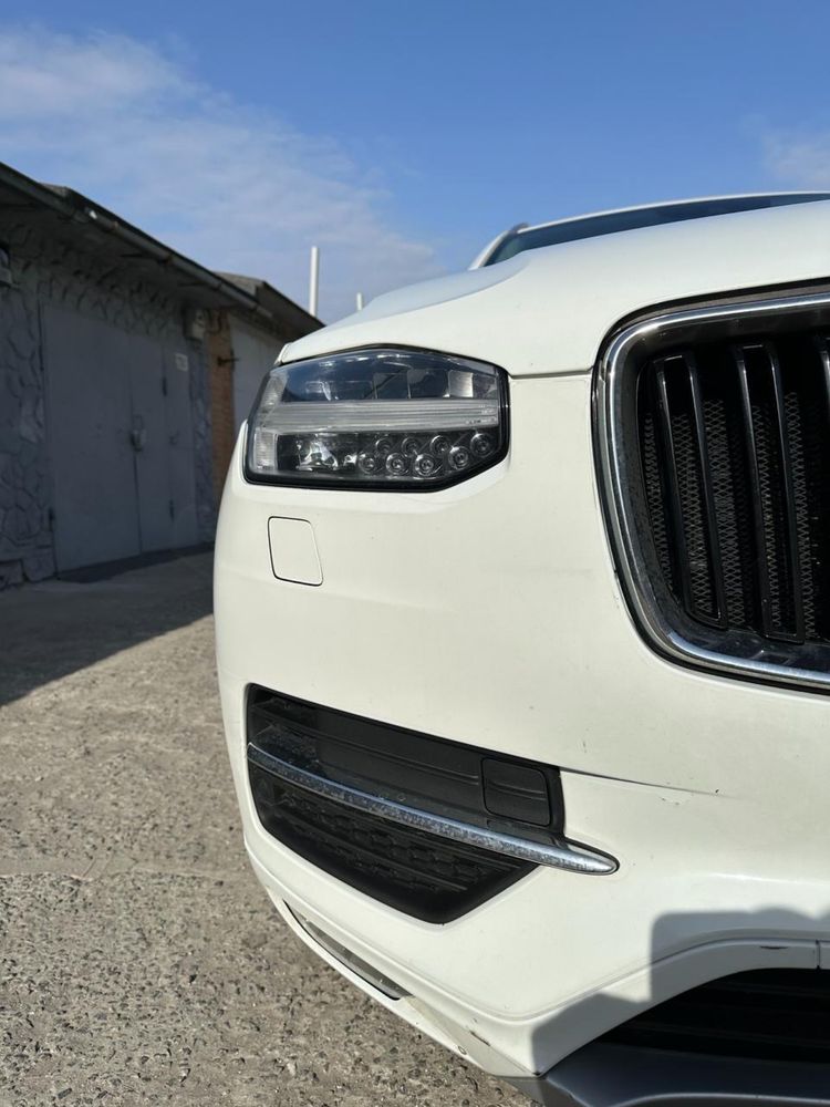 Volvo xc90 2016рік