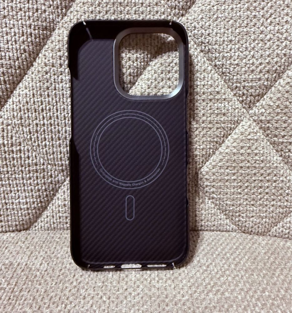 Etui Iphone 16 pro Aramid MagSafe