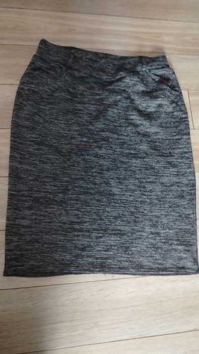 Spódnica długa szara w paski ciemna Pepco rozmiar L modna stylowa ciem