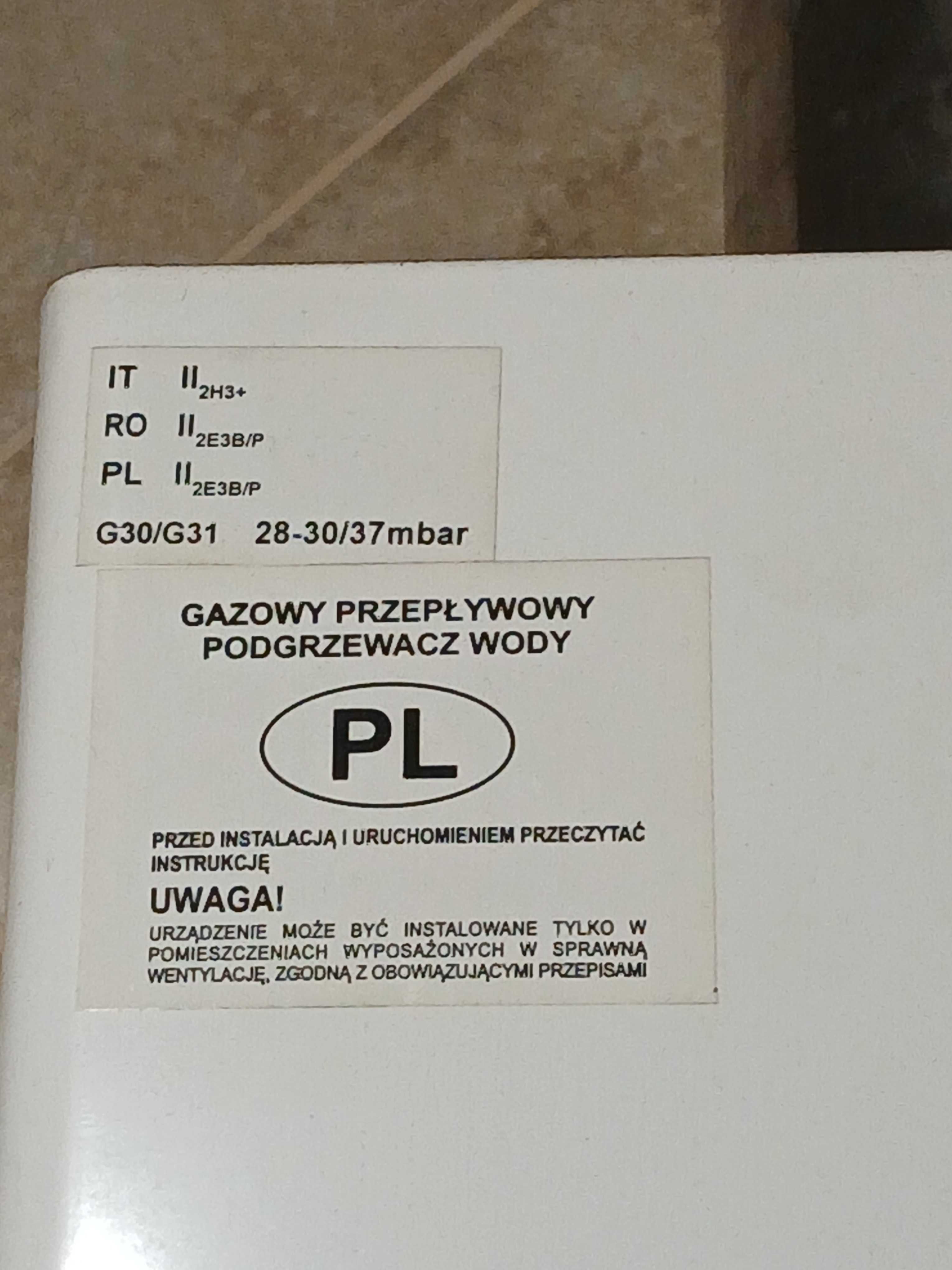 Piecyk gazowy podgrzewacz wody Ferroli  Zafiro CD Junkers