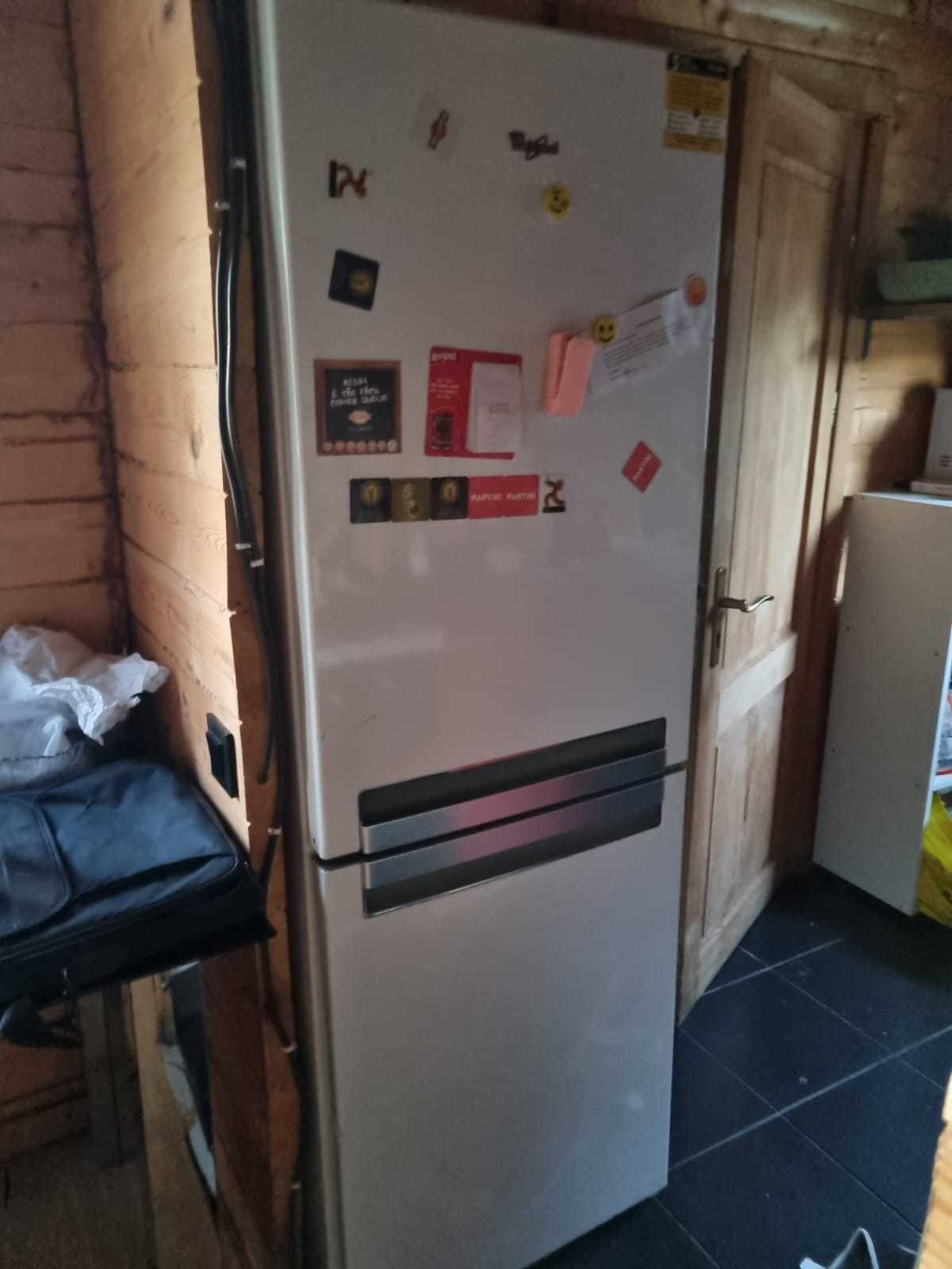 Frigorífico Combinado Whirlpool Supreme No-Frost - Ótimo Estado!
