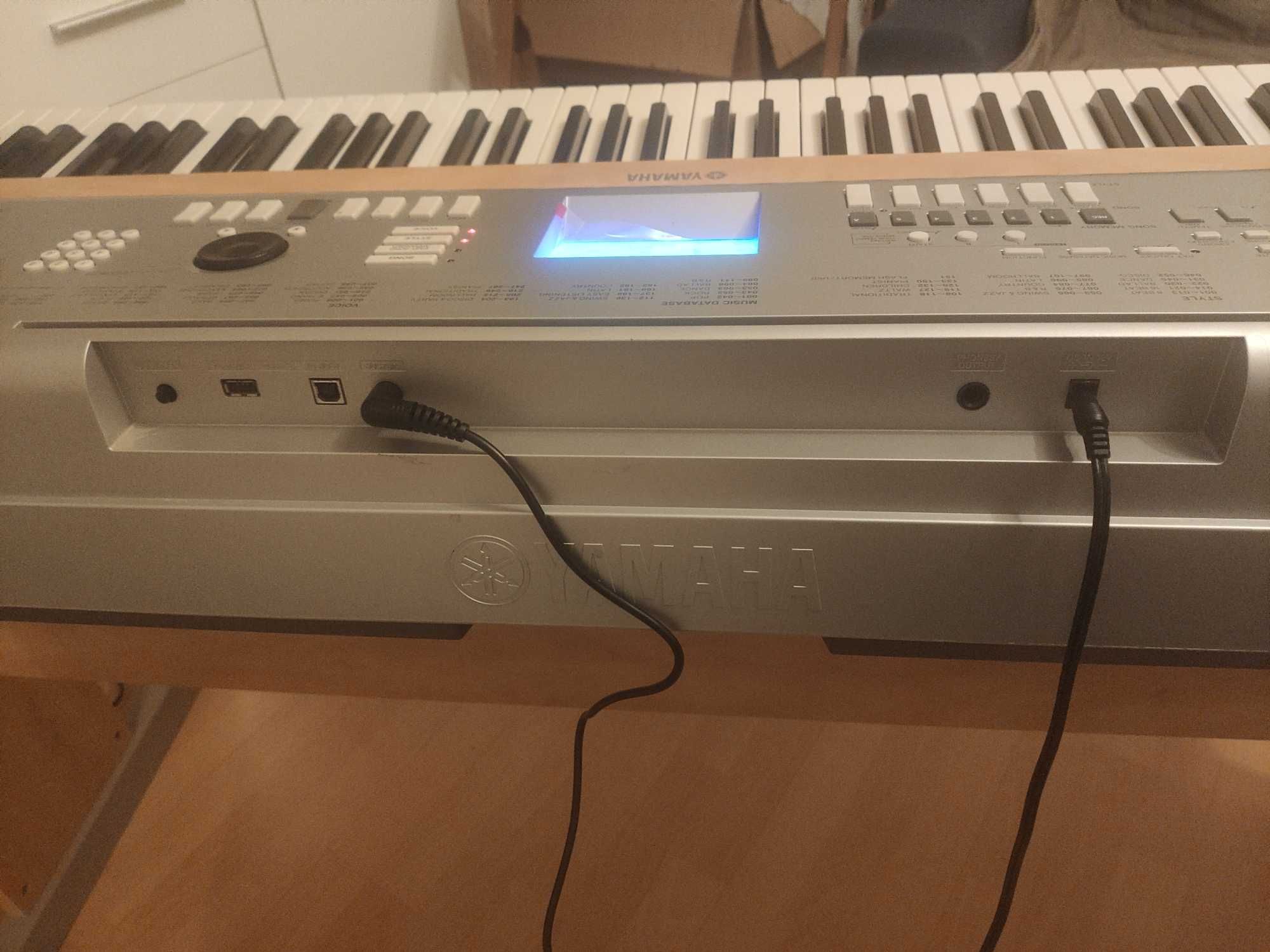 Yamaha DGX-620 Digital Piano