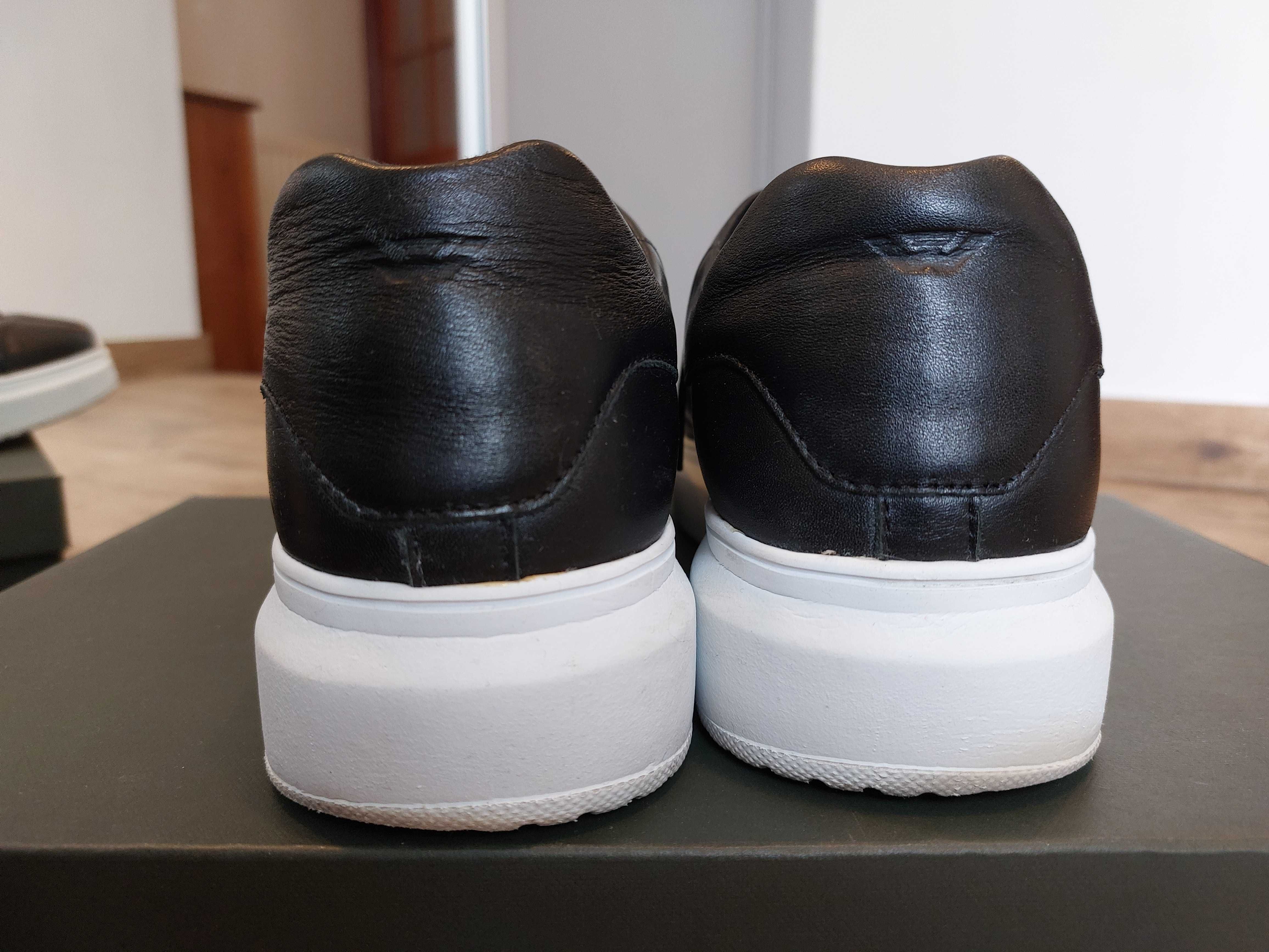 Czarno-białe skórzane buty sportowe, 42