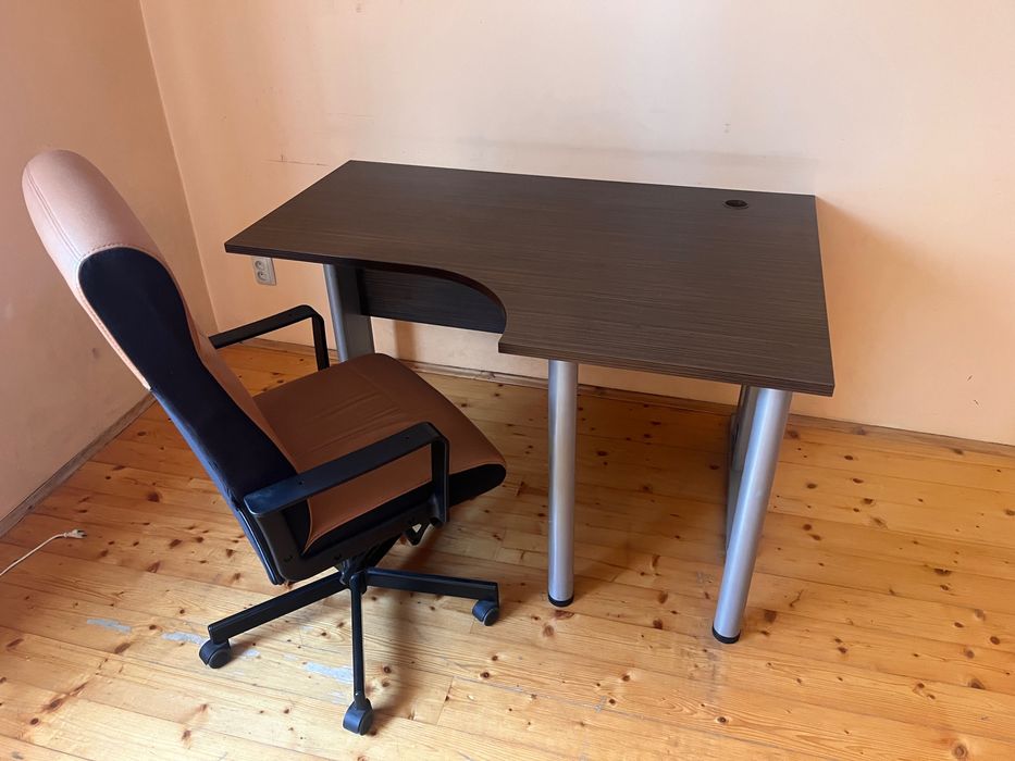 Biurko biurowe krzesło biurowe lewe Kraków ul. Rżącka Piaski Wielkie