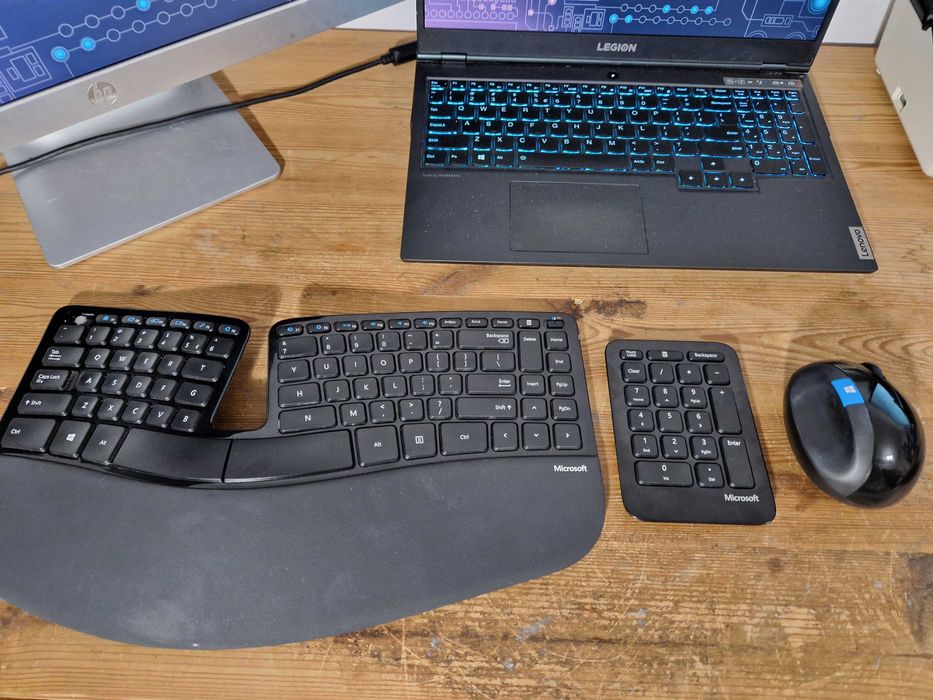 Zestaw klawiatura i mysz Microsoft Sculpt Ergonomic Desktop (3385)