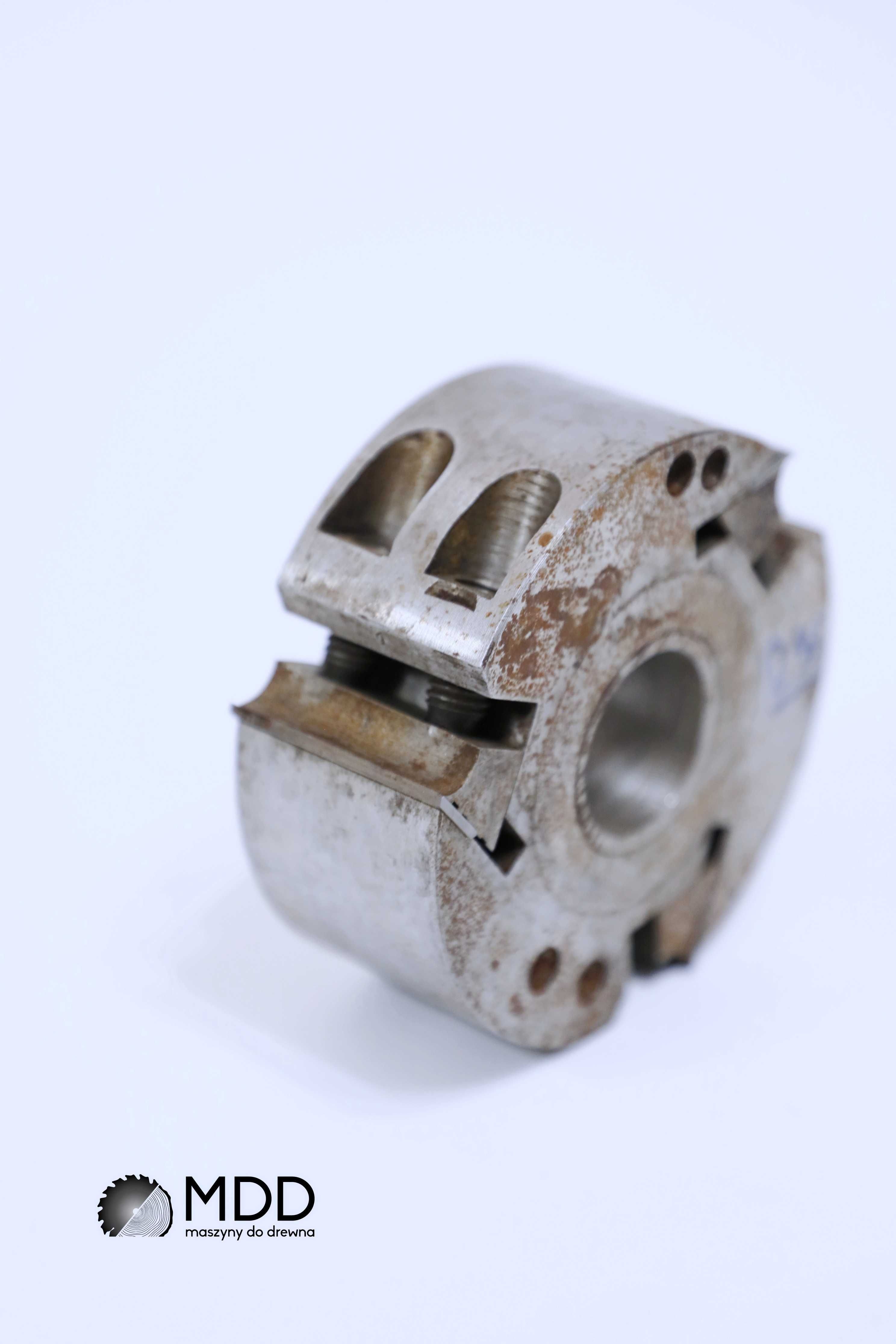 A296. Głowica prosta 100x40x30 mm Z3
