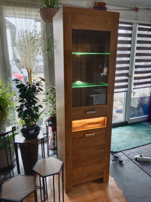 Szafa /witryna do salonu  !!!