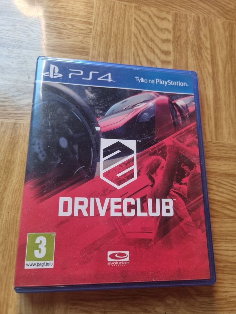 Gra na PS4 Drive Club