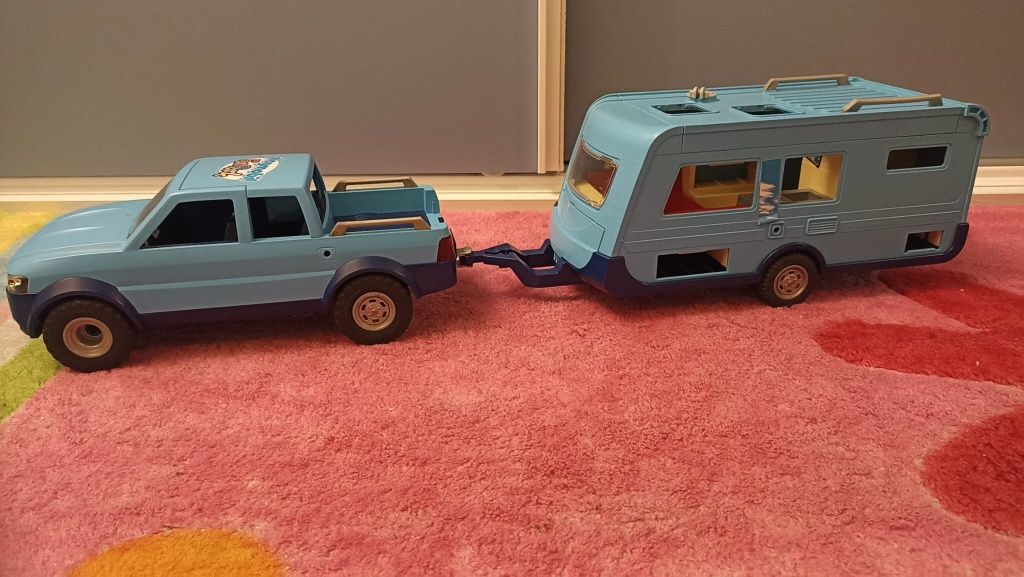 Playmobil Family Fun 9502 Kamper pickup z przyczepą kempingową auto