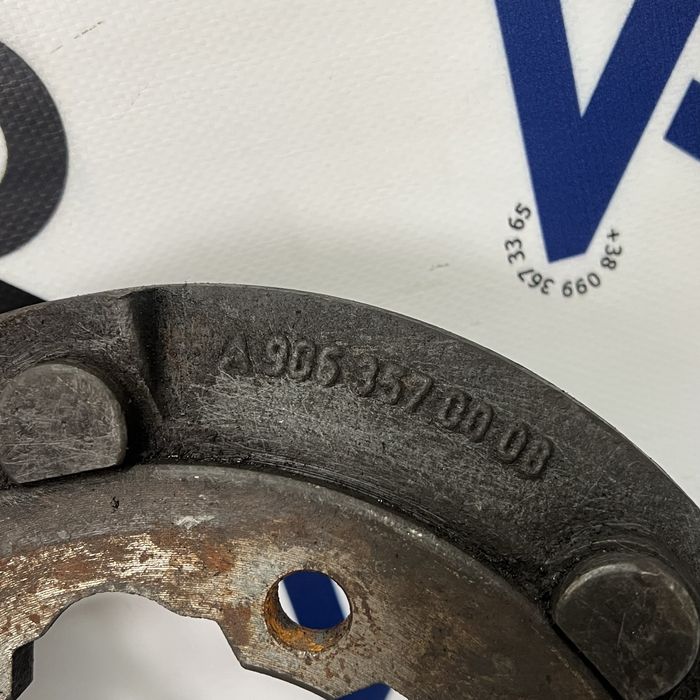 Коронка Заднього моста На Спринтер 906