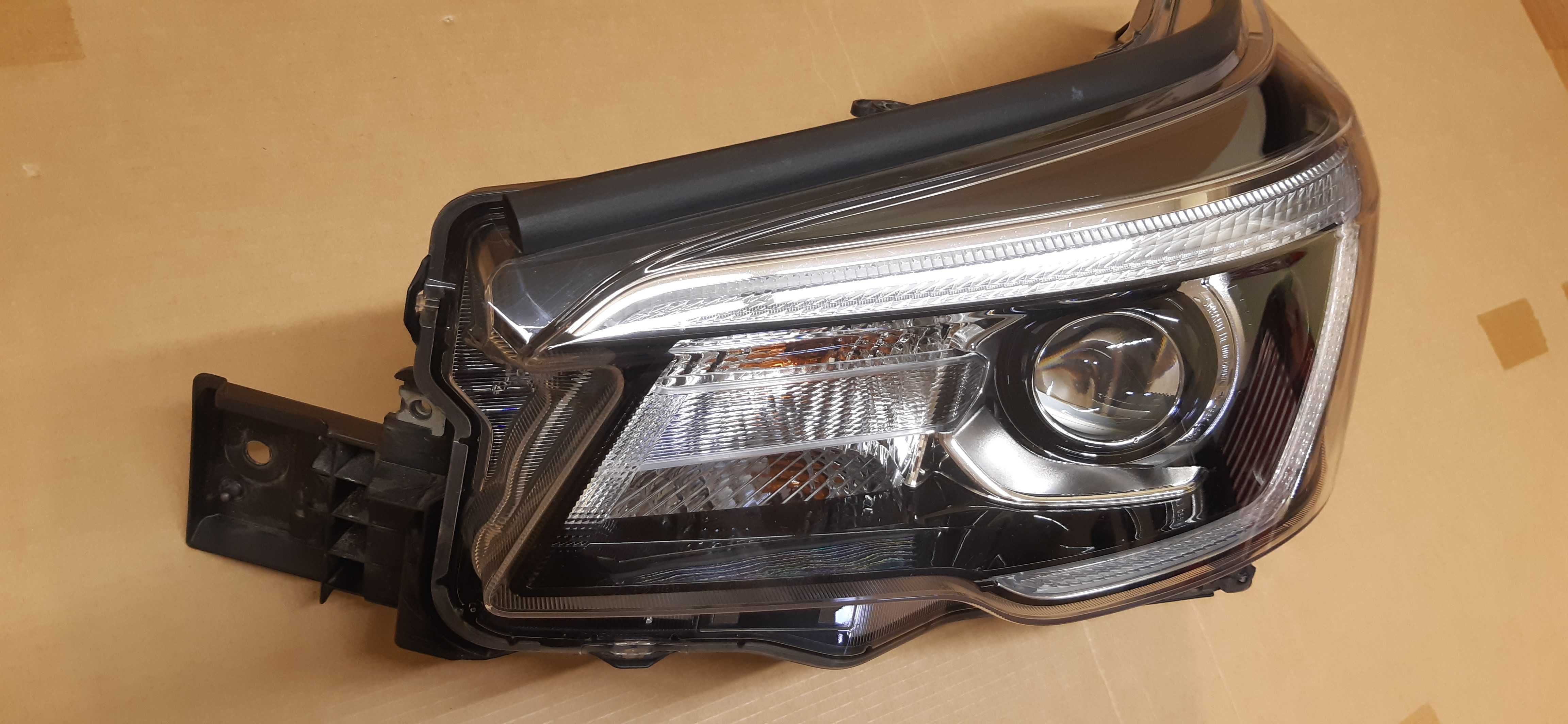 Subaru Forester SK 2019-21 reflektor lampa LED oryginał lewy przód  EU