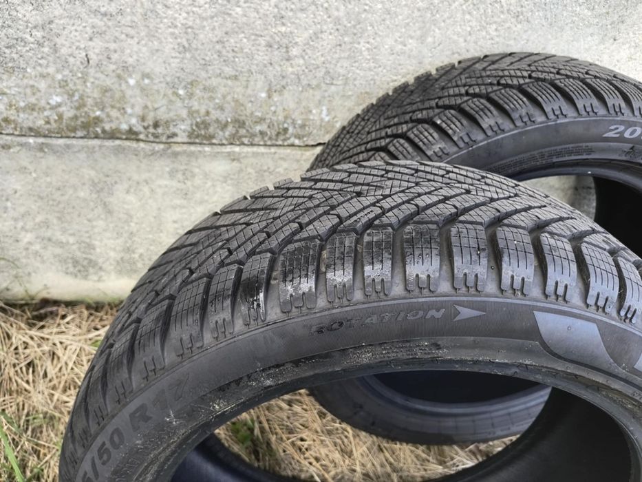 Sprzedam opony zimowe + letnie (gratis) 205/50/R17