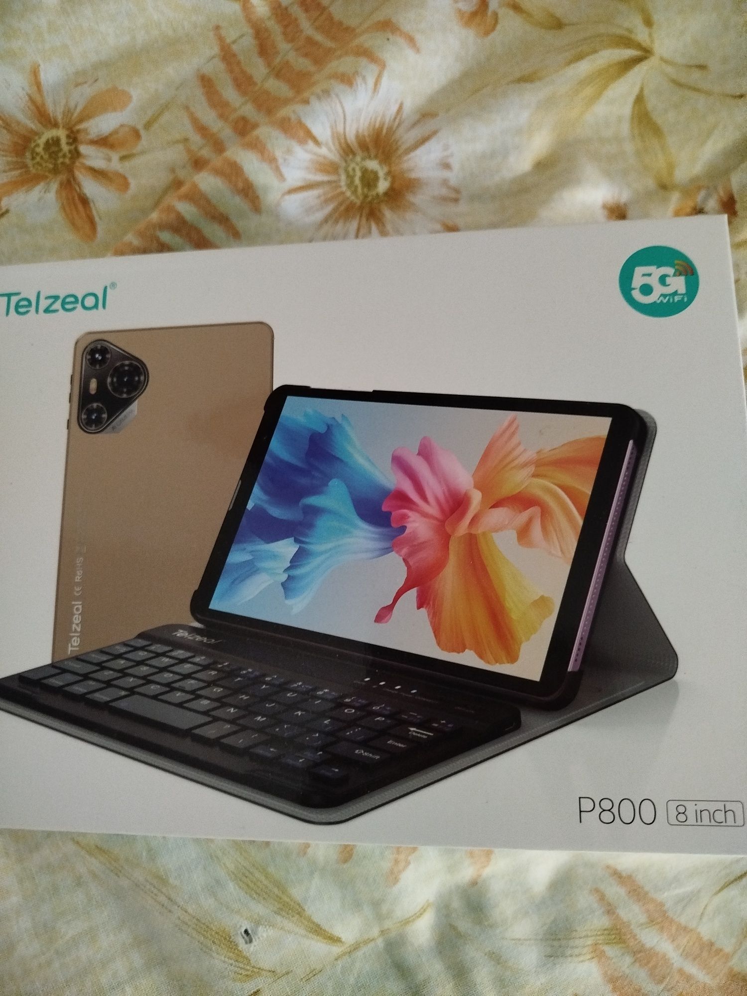 Tablet com teclado 8 "