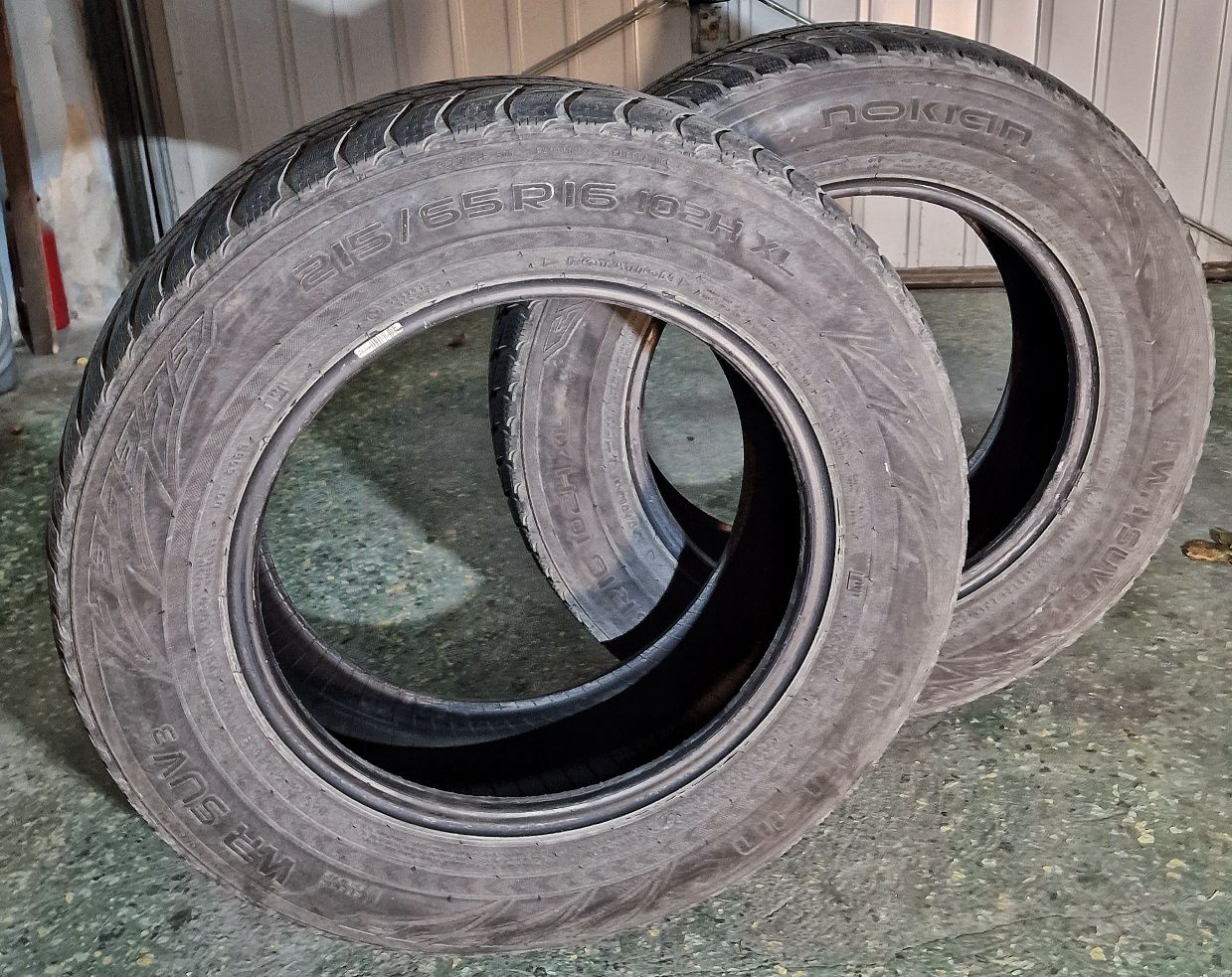 Opony zimowe Nokian WR SUV 3 215/65/16R, przyczepność na śniegu.