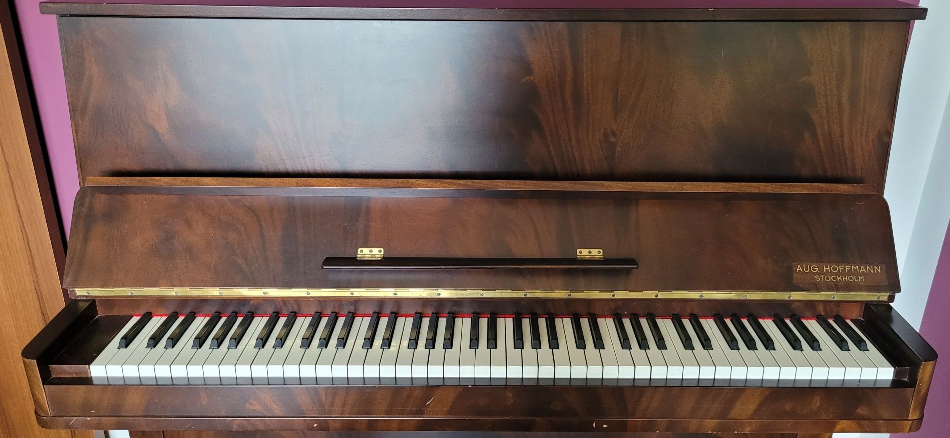 Pianino Aug. Hoffman nr fabr. 8452
