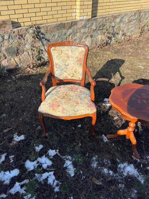 бароко 6 стільців  орех б\у