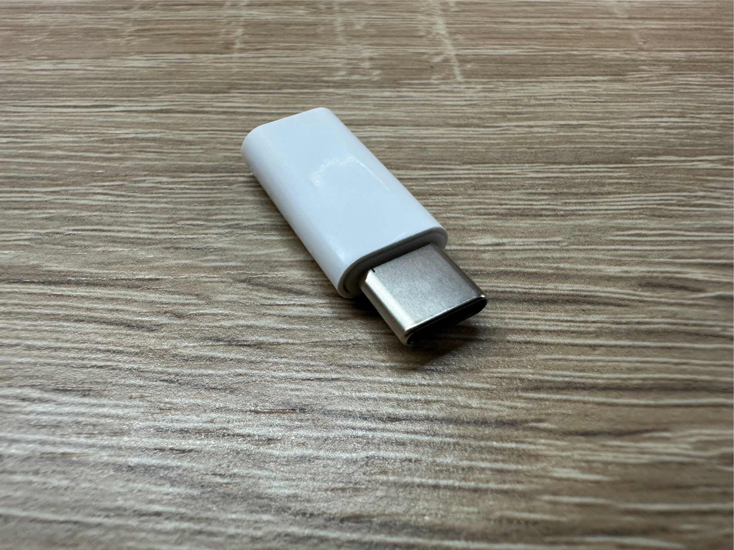 Adapter Lightning żeński - USB-C męski do ładowania Apple Pencil