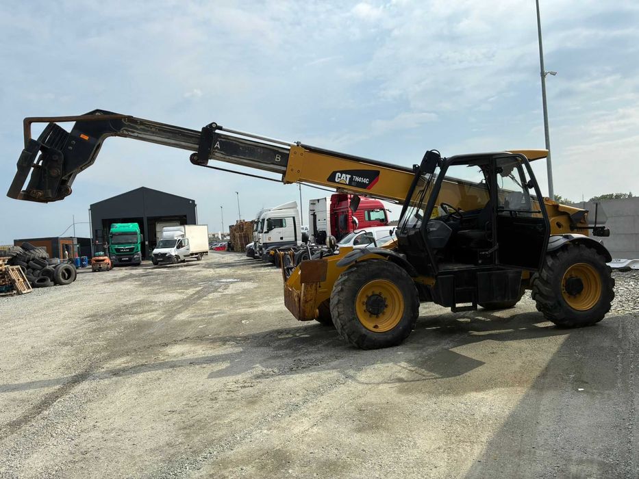 CAT TH 414C 2015 roku produkcji ładowarka telekopowa