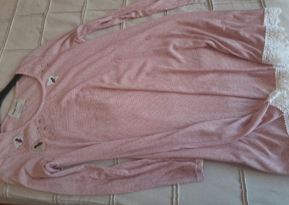 Vestido rosa c renda e bordados, M