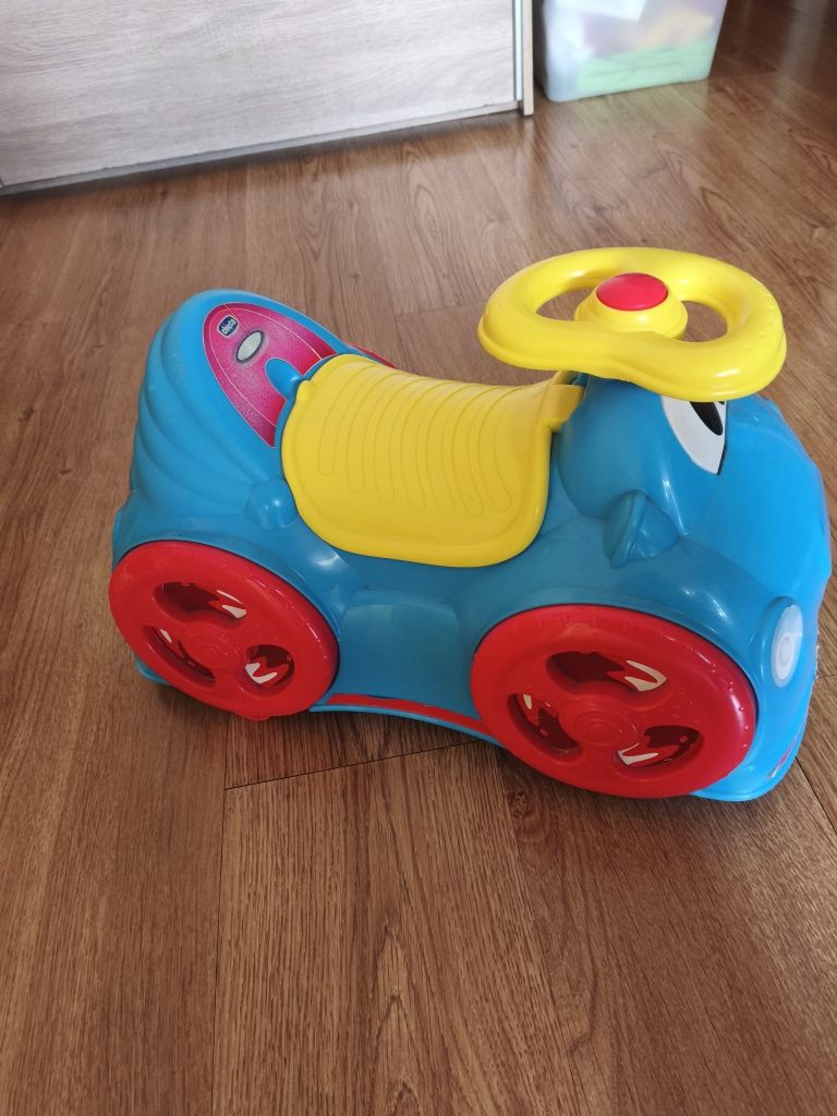 Carrinhos para brincar